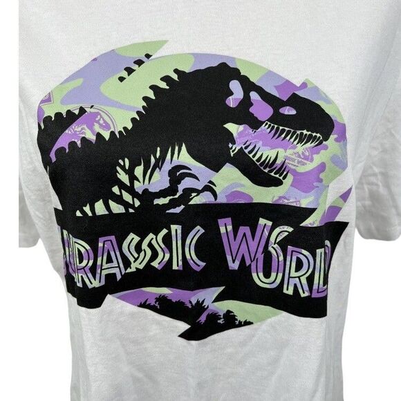 Jurassic World Tee Shirt Plus XXL 100% Cotton Short Sleeves Universal Studios - Picture 2 of 9